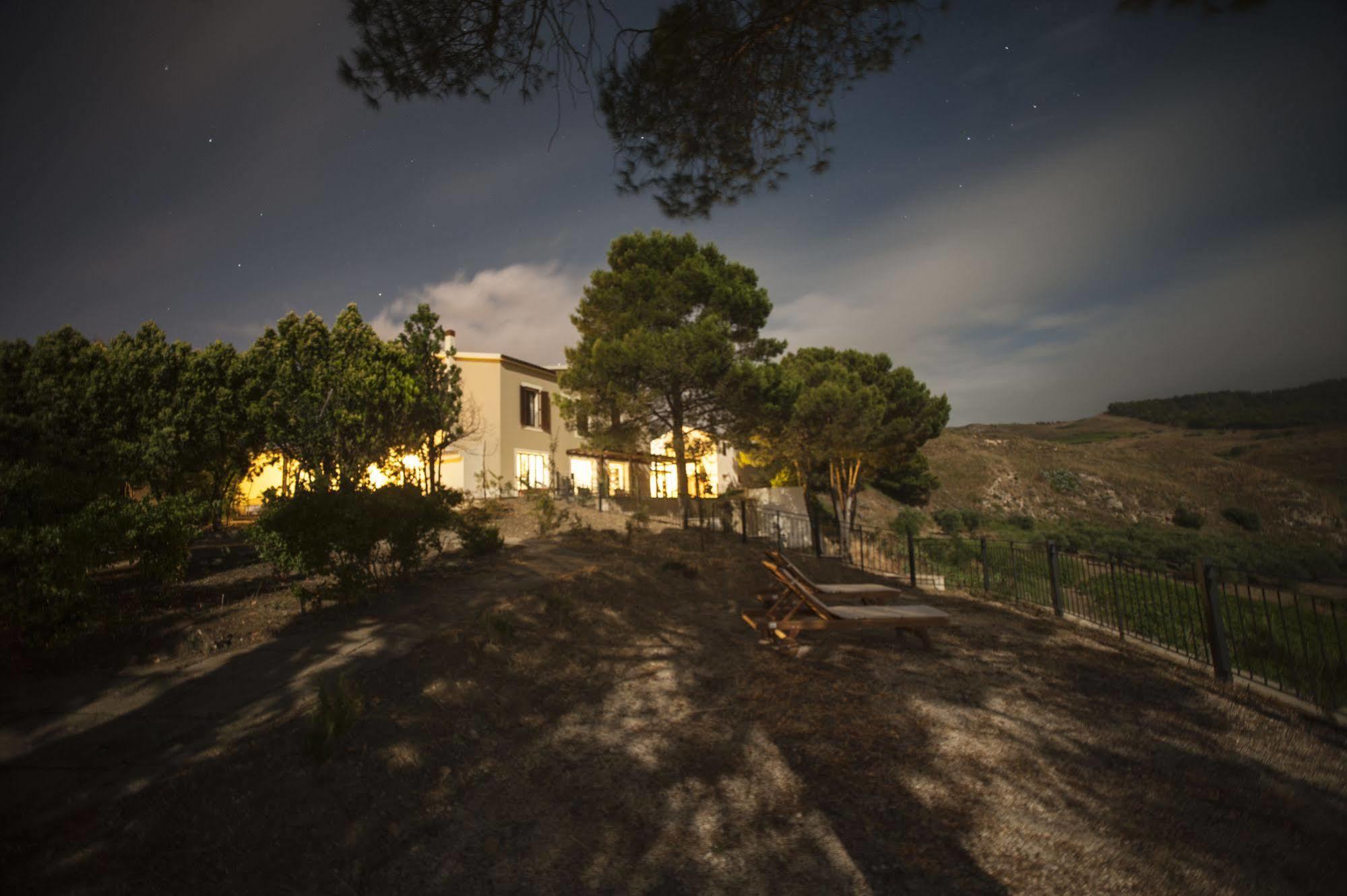 Feudo Del Biviere Villa Santa Ninfa Ngoại thất bức ảnh