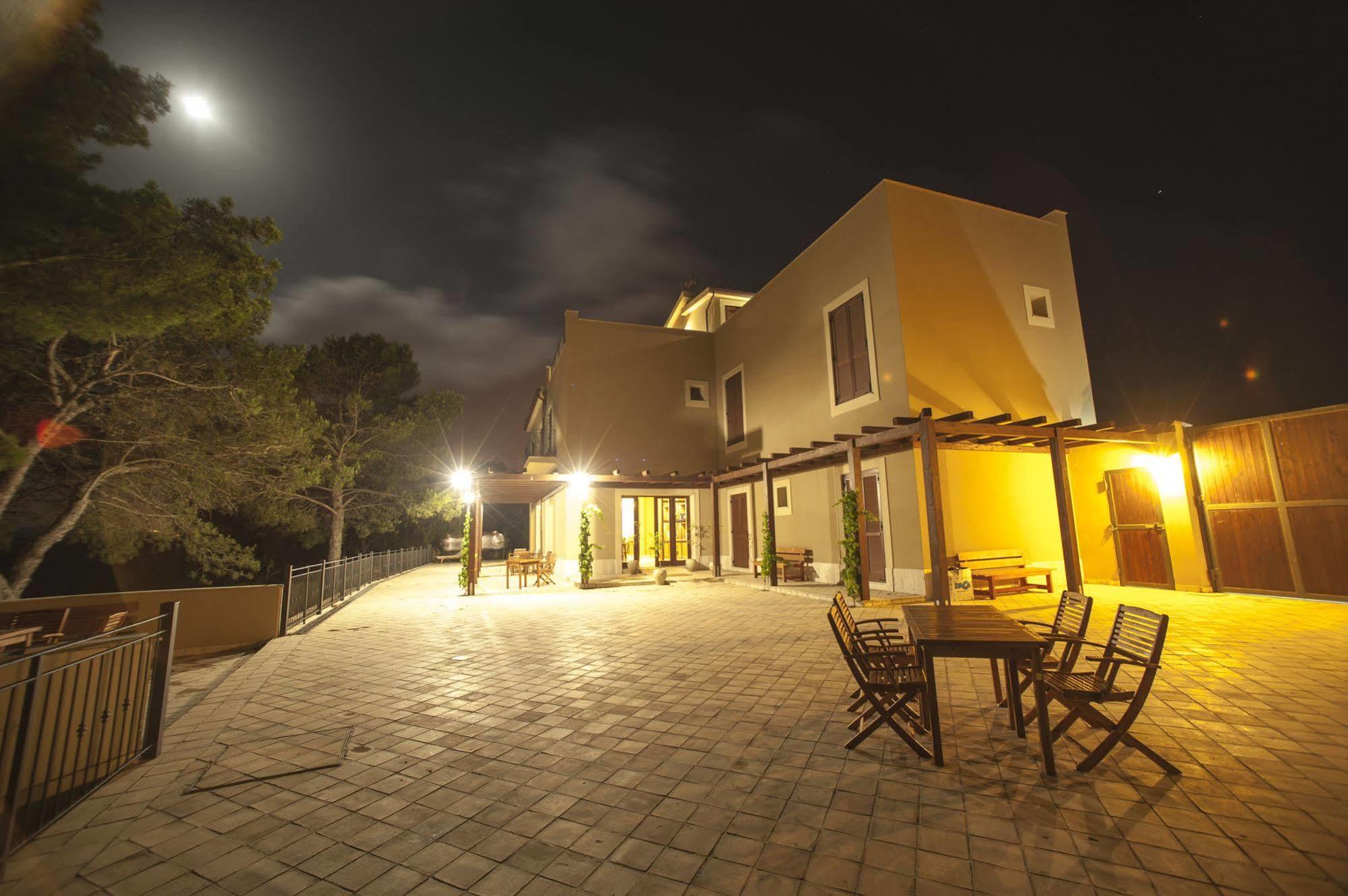 Feudo Del Biviere Villa Santa Ninfa Ngoại thất bức ảnh
